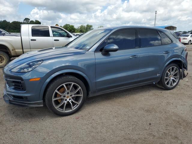  Salvage Porsche Cayenne