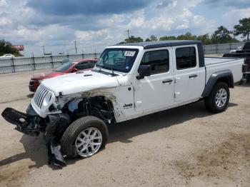  Salvage Jeep Gladiator