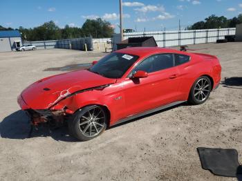  Salvage Ford Mustang