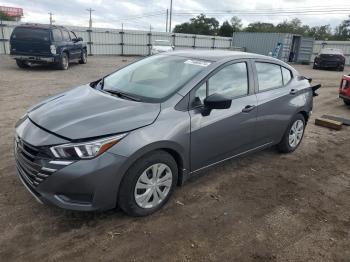  Salvage Nissan Versa