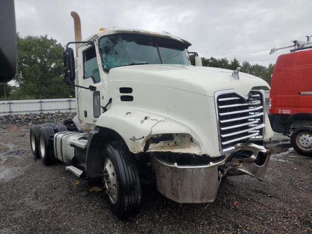  Salvage Mack 600 Cxu600