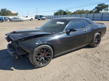  Salvage Dodge Challenger