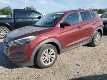  Salvage Hyundai TUCSON