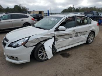  Salvage Subaru Legacy