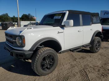  Salvage Ford Bronco