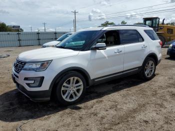  Salvage Ford Explorer