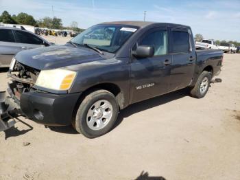  Salvage Nissan Titan