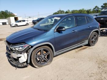  Salvage Mercedes-Benz GLA