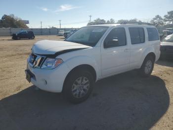  Salvage Nissan Pathfinder