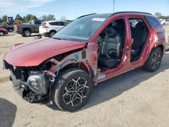  Salvage Hyundai TUCSON