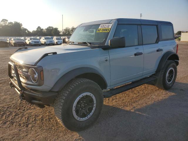  Salvage Ford Bronco