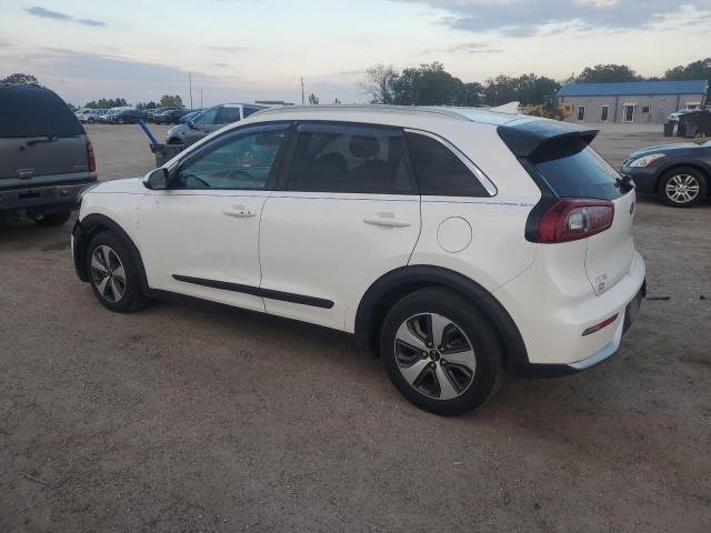  Salvage Kia Niro