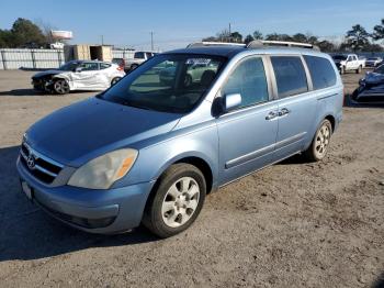  Salvage Hyundai Entourage