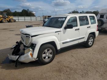  Salvage Jeep Liberty