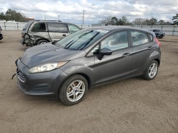  Salvage Ford Fiesta