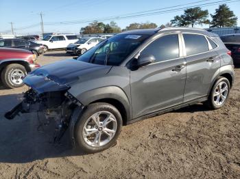  Salvage Hyundai KONA