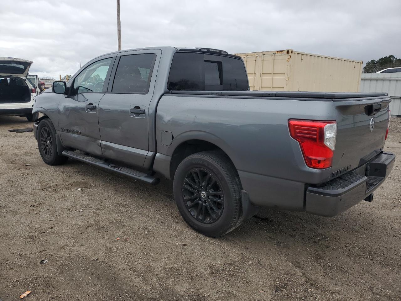 Nissan Titan Sv Image 11