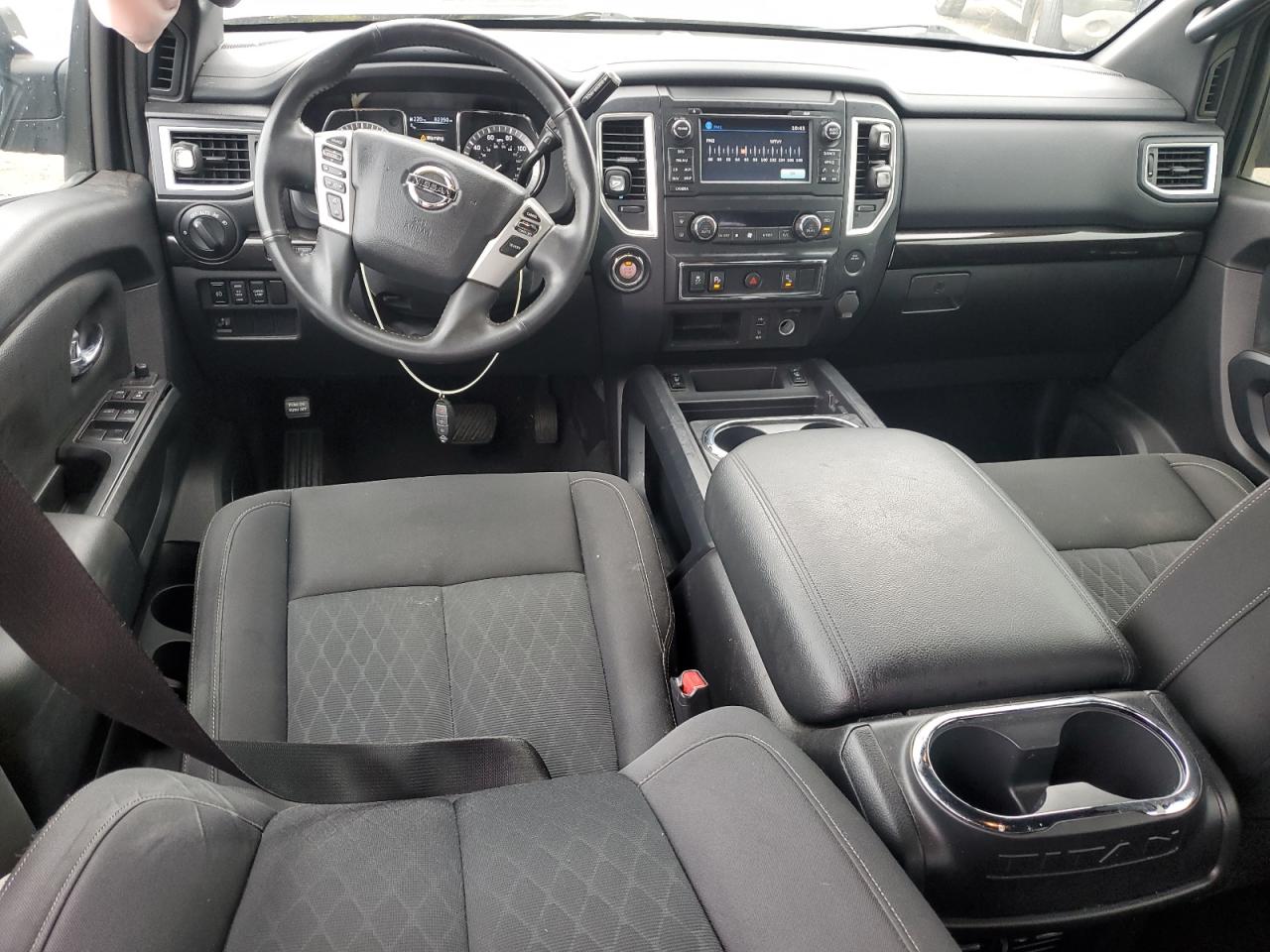 Nissan Titan Sv Image 9