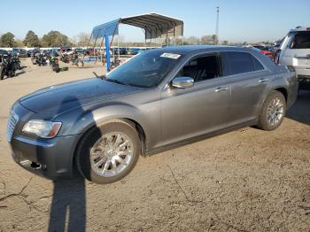  Salvage Chrysler 300