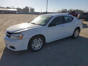  Salvage Dodge Avenger