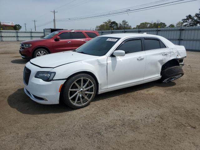  Salvage Chrysler 300