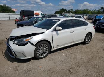  Salvage Toyota Avalon