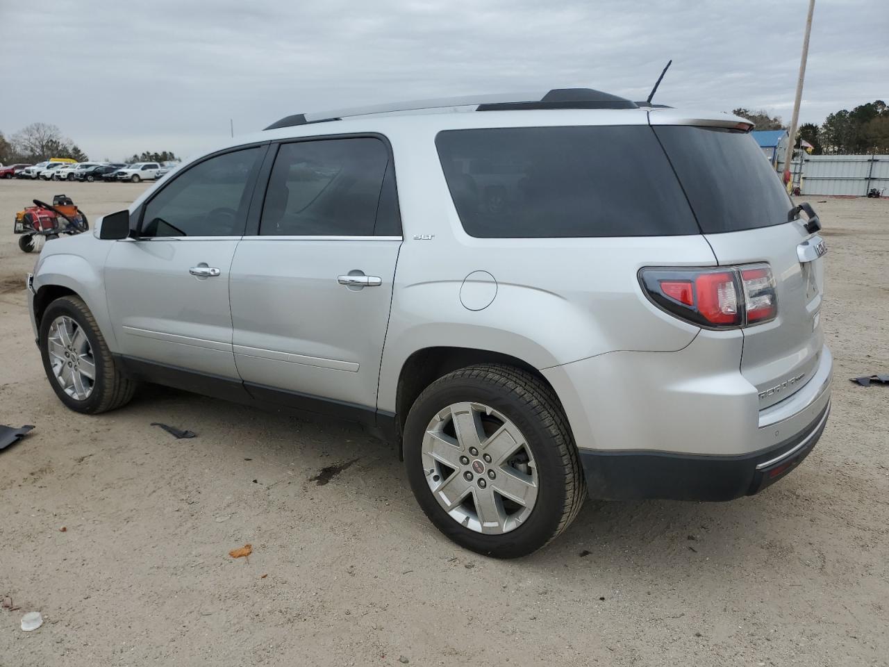 GMC Acadia Slt-2 Image 2