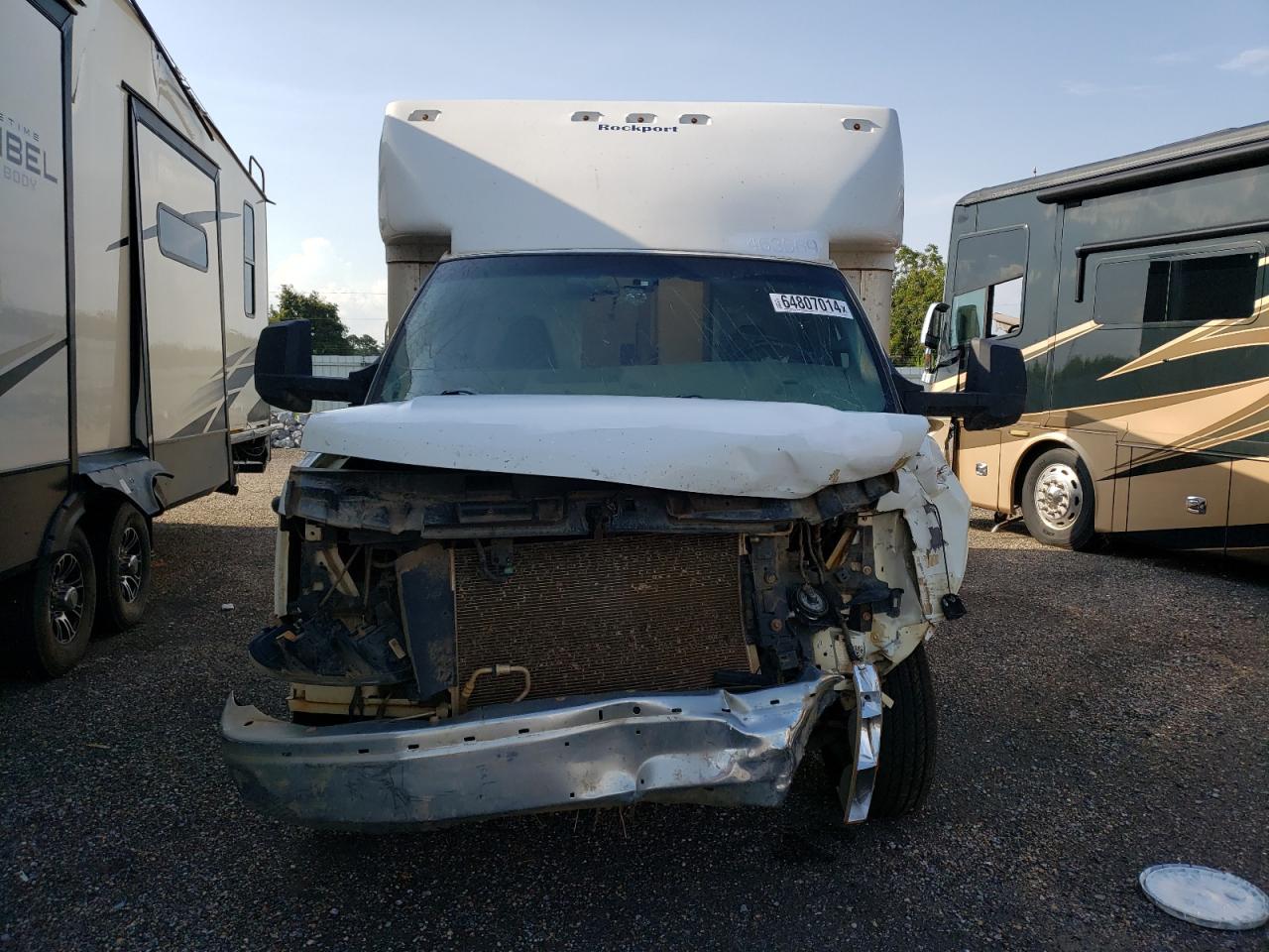 Chevrolet Express Image 6