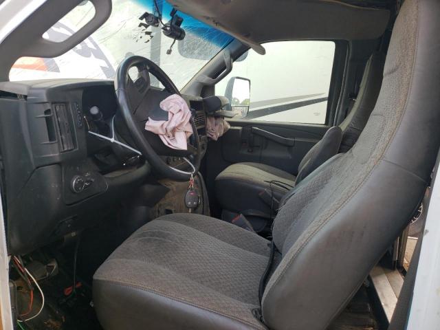 Chevrolet Express Image 10