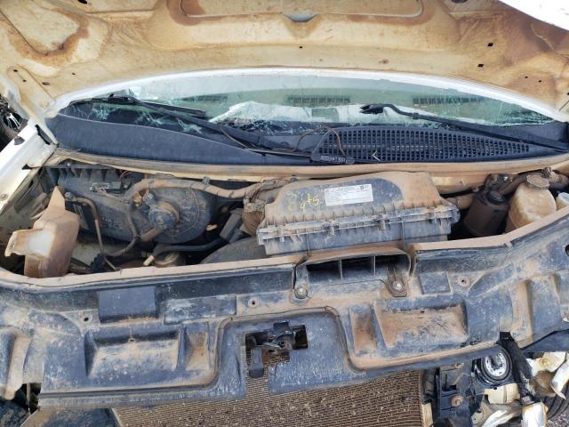 Chevrolet Express Image 13