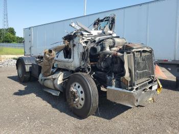  Salvage Kenworth T800
