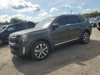  Salvage Kia Telluride