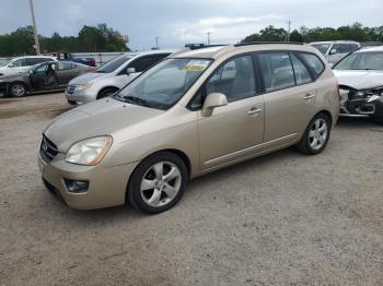  Salvage Kia Rondo