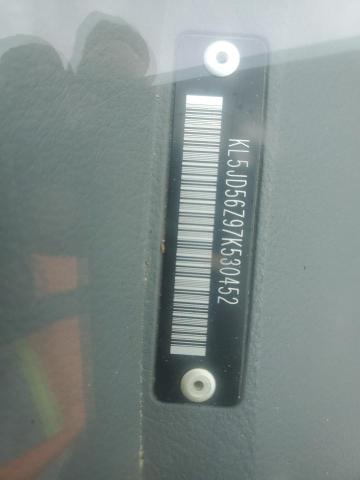 Suzuki Forenza Base Image 7