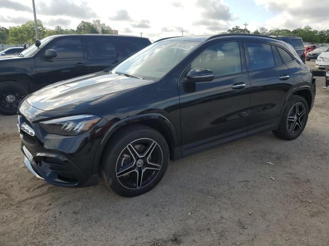  Salvage Mercedes-Benz GLA