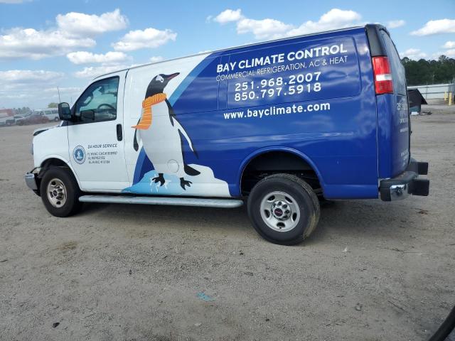 GMC Savana G2500 Image 4