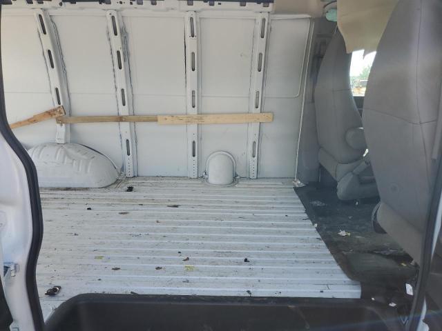 GMC Savana G2500 Image 6