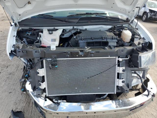 GMC Savana G2500 Image 7