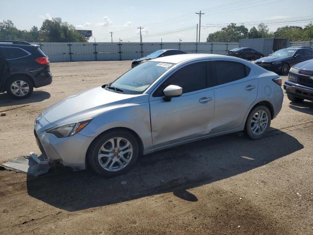  Salvage Toyota Yaris