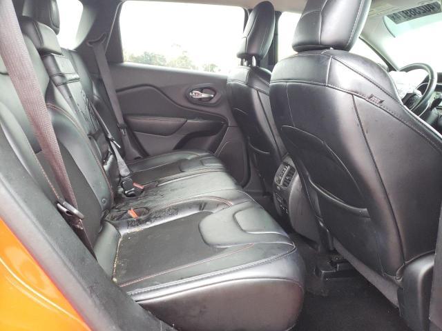 Jeep Cherokee Trailhawk Image 11