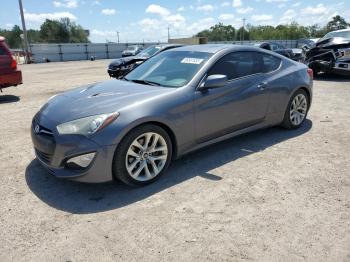  Salvage Hyundai Genesis