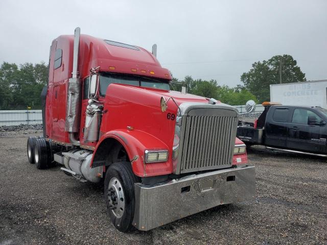  Salvage Freightliner Other