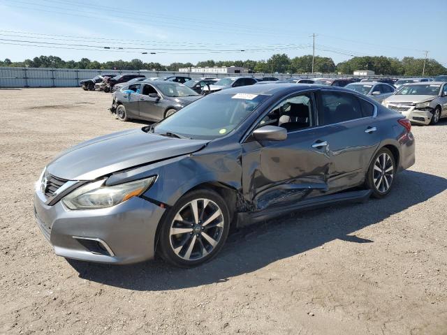  Salvage Niss Altima