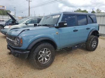  Salvage Ford Bronco