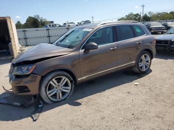  Salvage Volkswagen Touareg