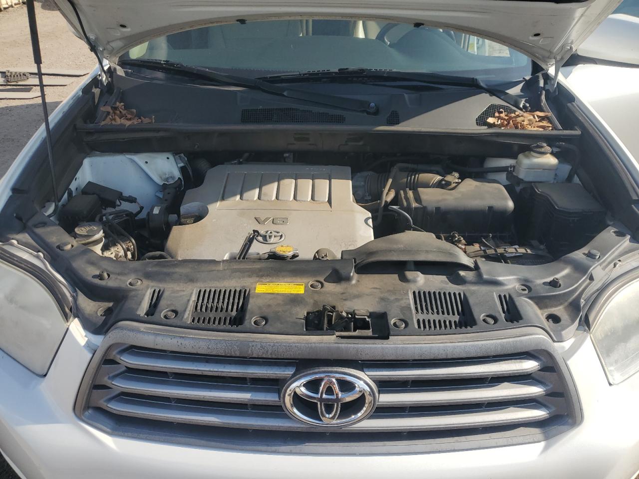 Toyota Highlander Se Image 9