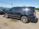 GMC Yukon Denali Image 6
