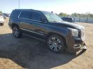GMC Yukon Denali Image 11