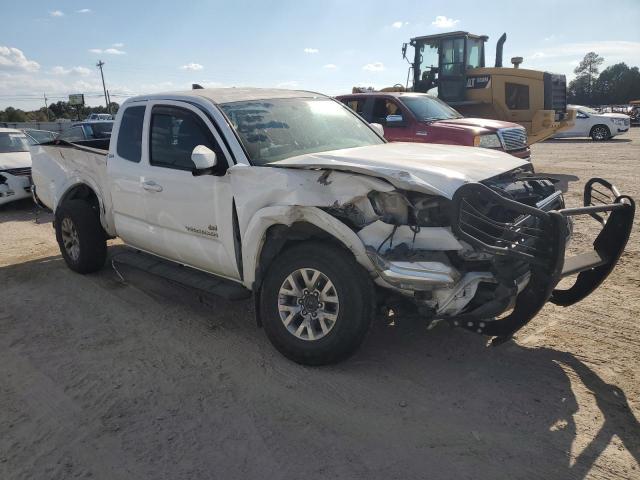 Toyota Tacoma Access Cab Image 4