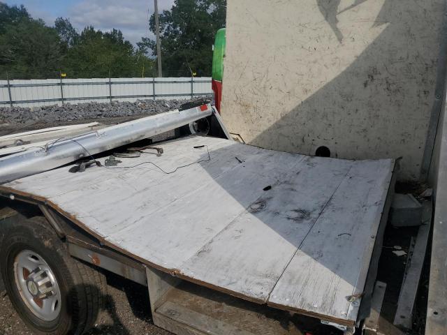 Chevrolet Express Image 9